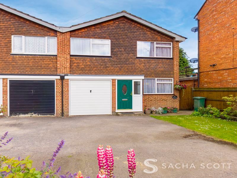 4 bed semidetached house for sale in Brighton Road, Tadworth KT20 Zoopla
