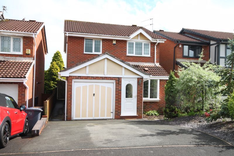 3 bed detached house for sale in Greendale Drive, NewcastleUnderLyme
