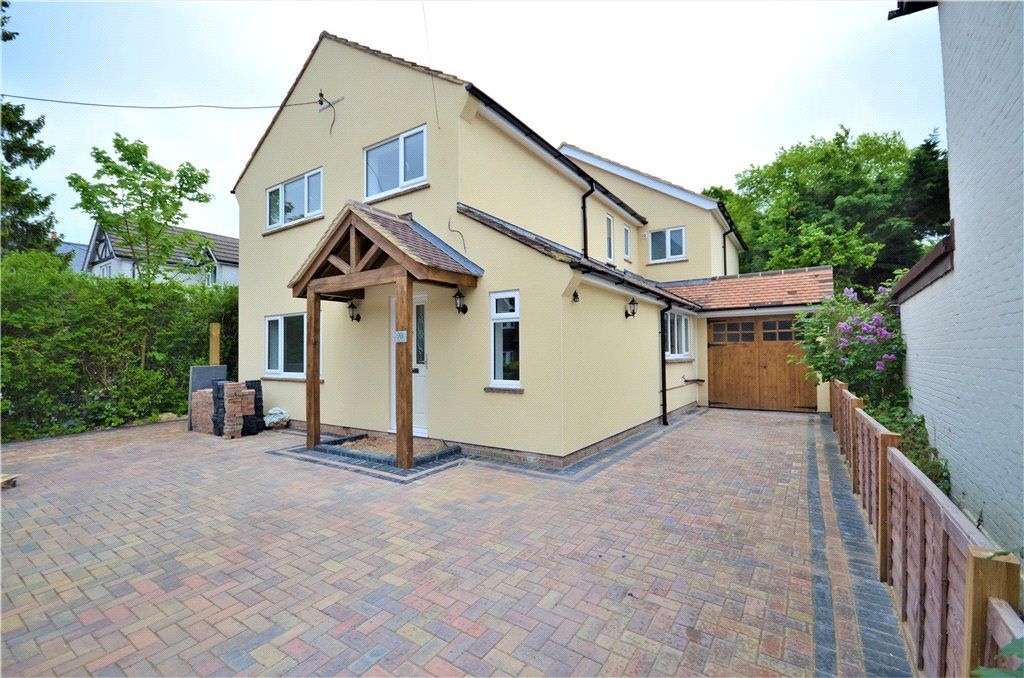 5 bed detached house for sale in College Road, College Town, Sandhurst
