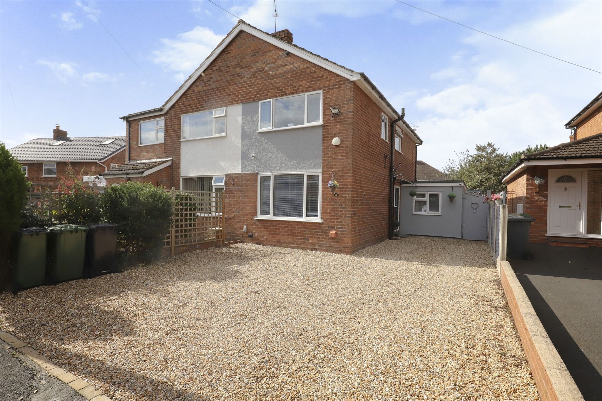 4 bed semidetached house for sale in Beauchamp Avenue, Kidderminster