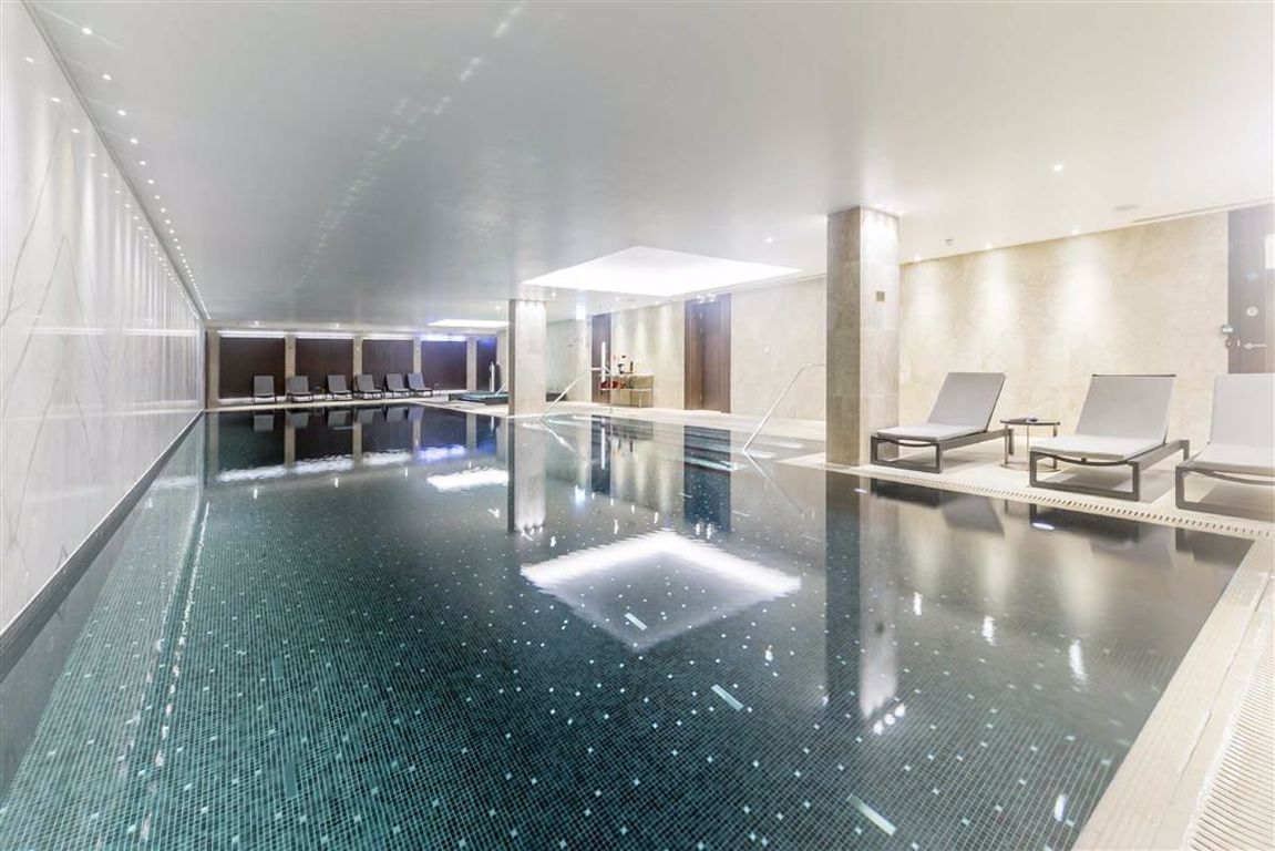 3 bed flat for sale in Sandringham House, One Tower Bridge, London