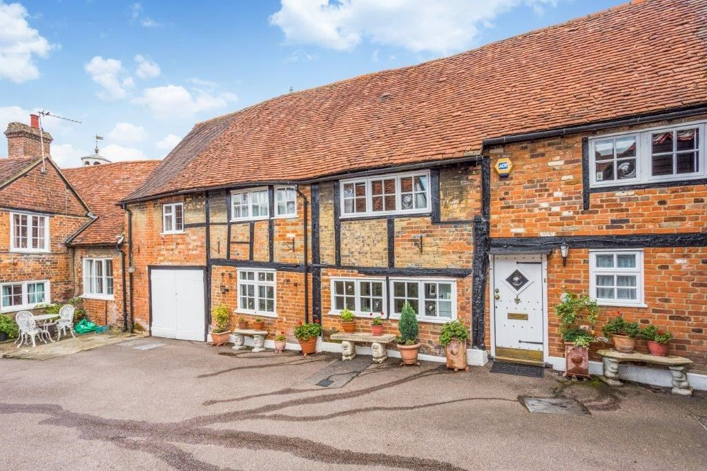3 bed cottage for sale in High Street, Old Amersham HP7 Zoopla