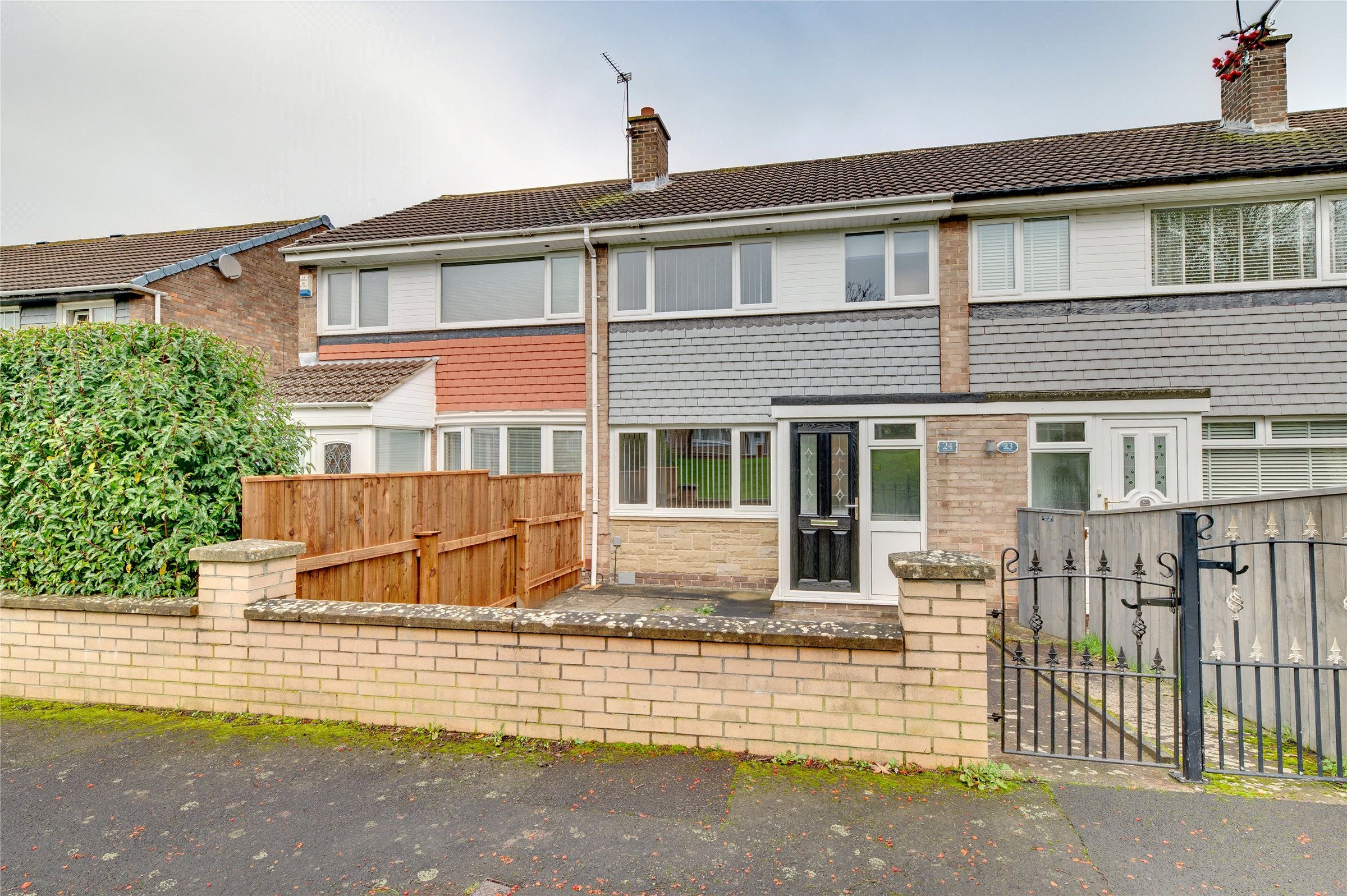 3 bed terraced house for sale in Planesway, Whitehills, Windy Nook NE10