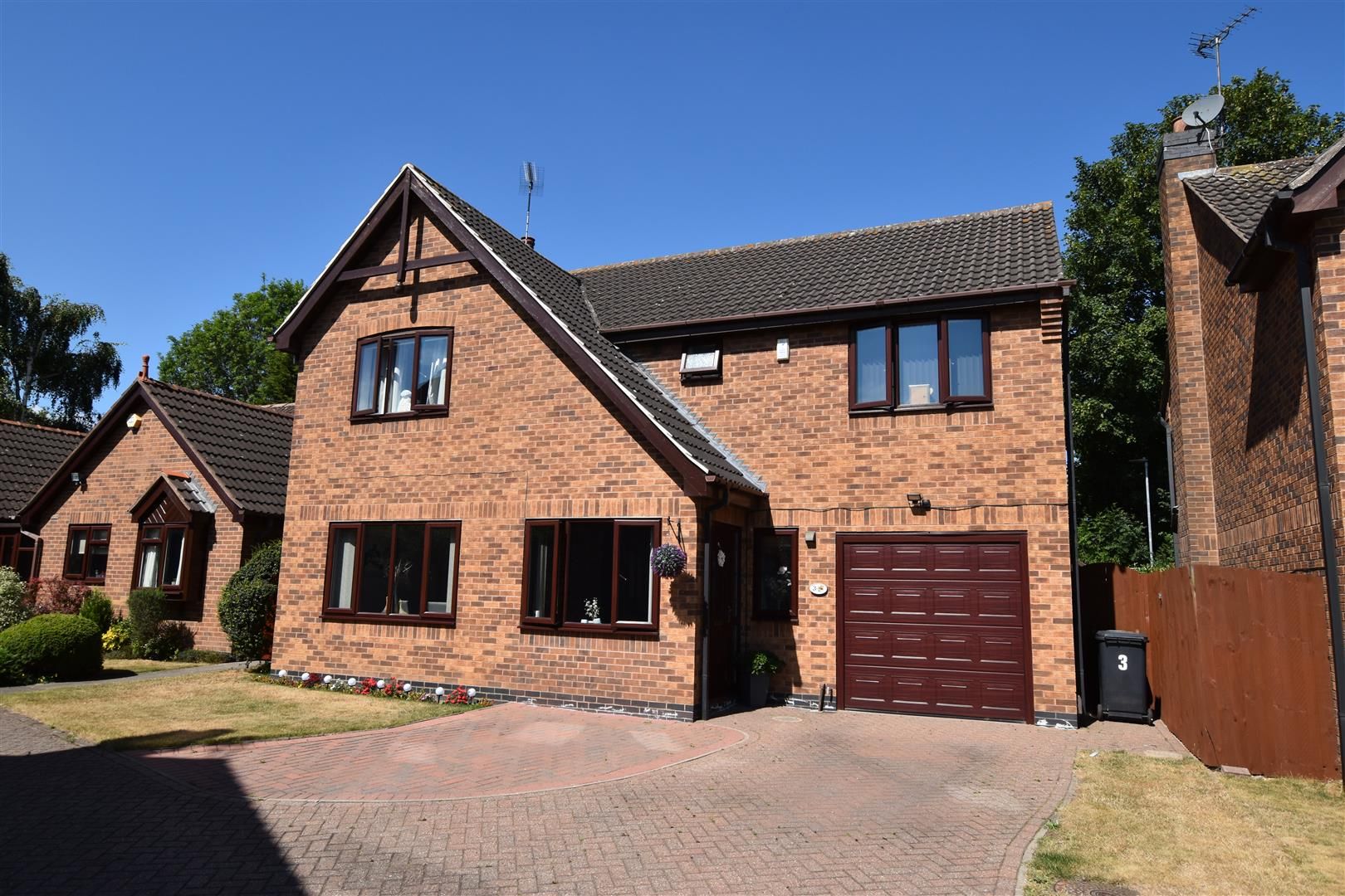 4 bed detached house for sale in Wortley Close, Shepshed LE12 Zoopla