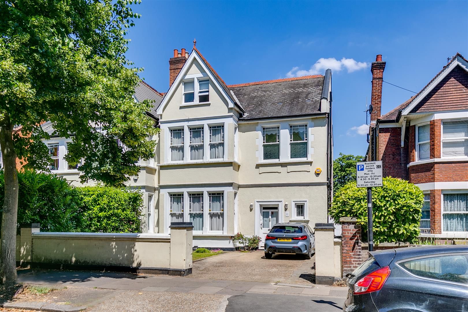 6 bed semidetached house for sale in Dukes Avenue, London W4 Zoopla