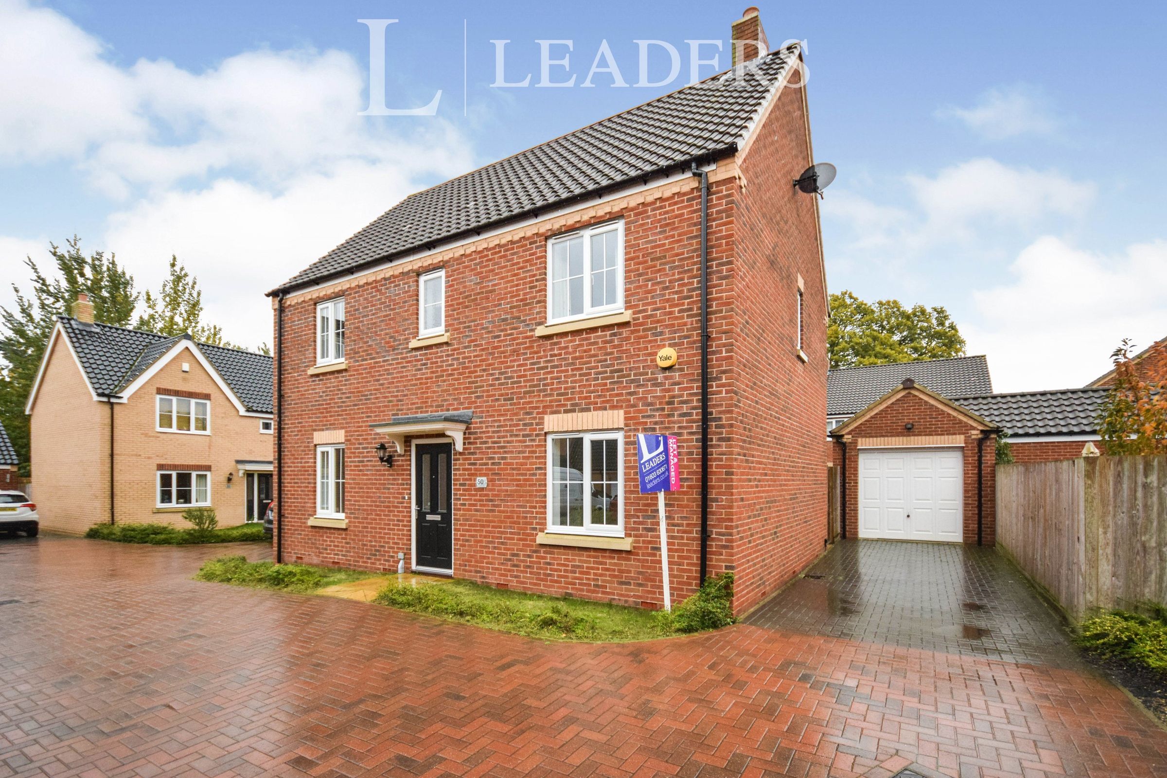 4 bed detached house to rent in Almond Drive, Cringleford, Norwich NR4