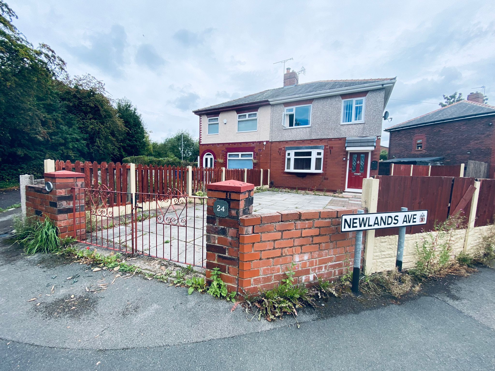 3 bed semidetached house to rent in Newlands Avenue, Astley, Tyldesley