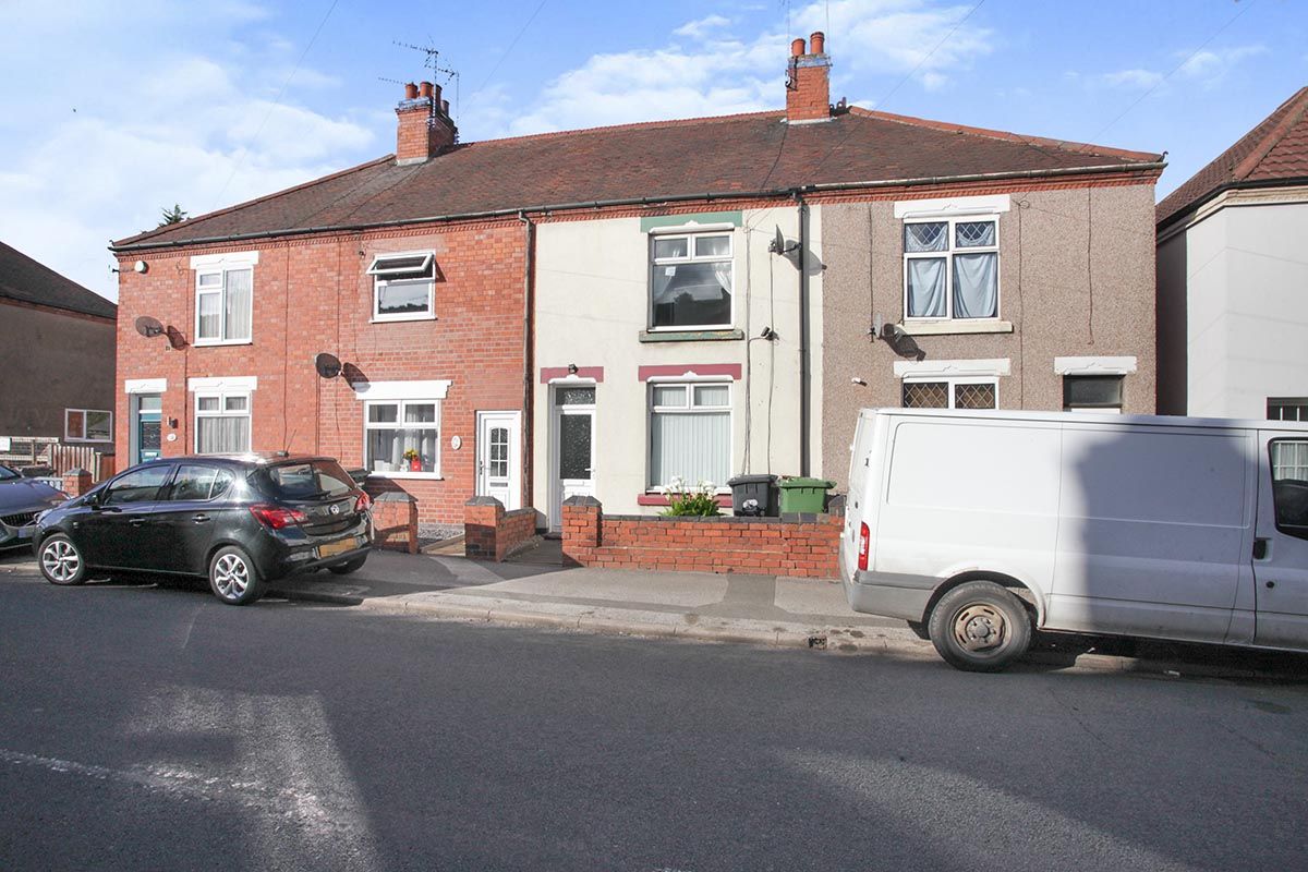 3 bed terraced house for sale in Heath End Road, Nuneaton, Warwickshire