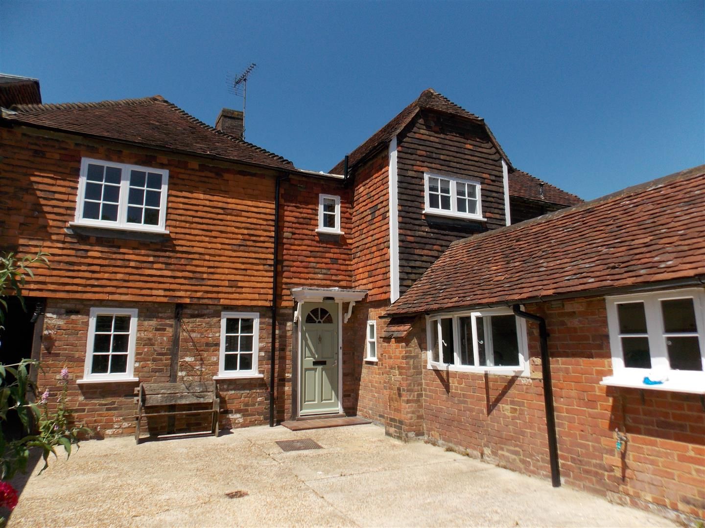 3 bed property to rent in High Street, Rolvenden, Cranbrook TN17 Zoopla