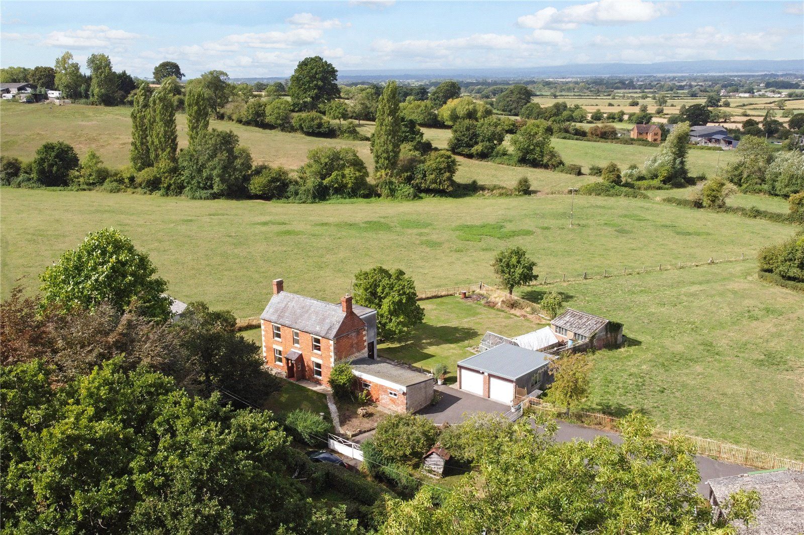 3 bed detached house for sale in Woodside Lane, Kings Stanley