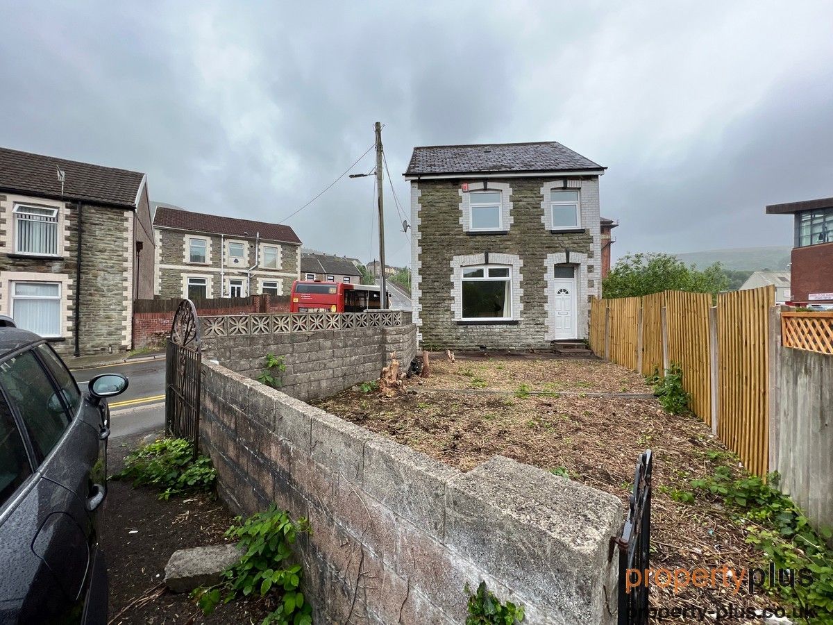 4 bed detached house for sale in Dyllas Road Porth , Porth CF39 Zoopla
