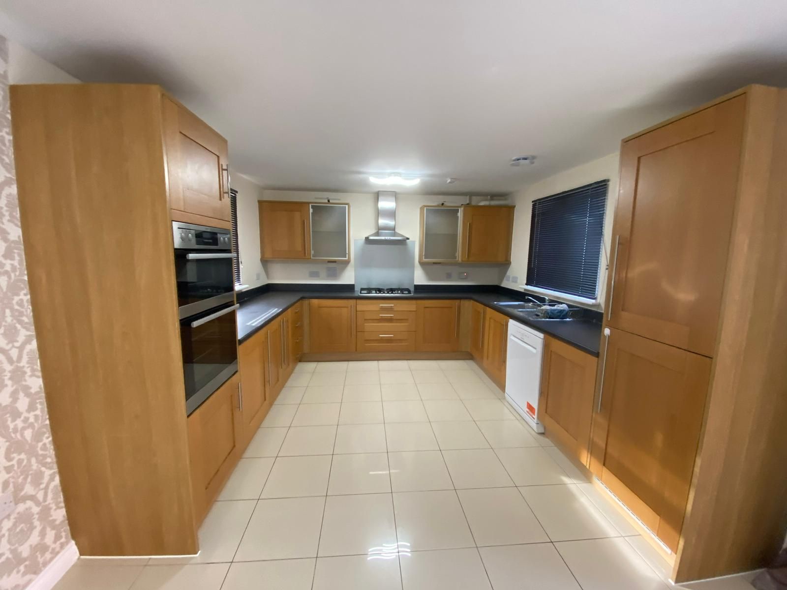 5 bed detached house to rent in Paradise Orchard, Aylesbury HP18 Zoopla