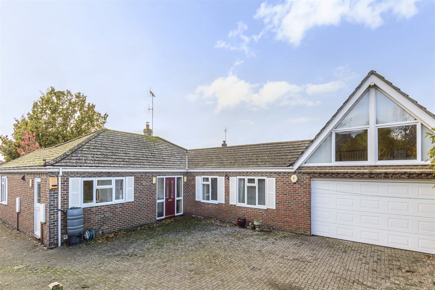 3 bed detached bungalow for sale in Colts Bay, Aldwick, Bognor Regis