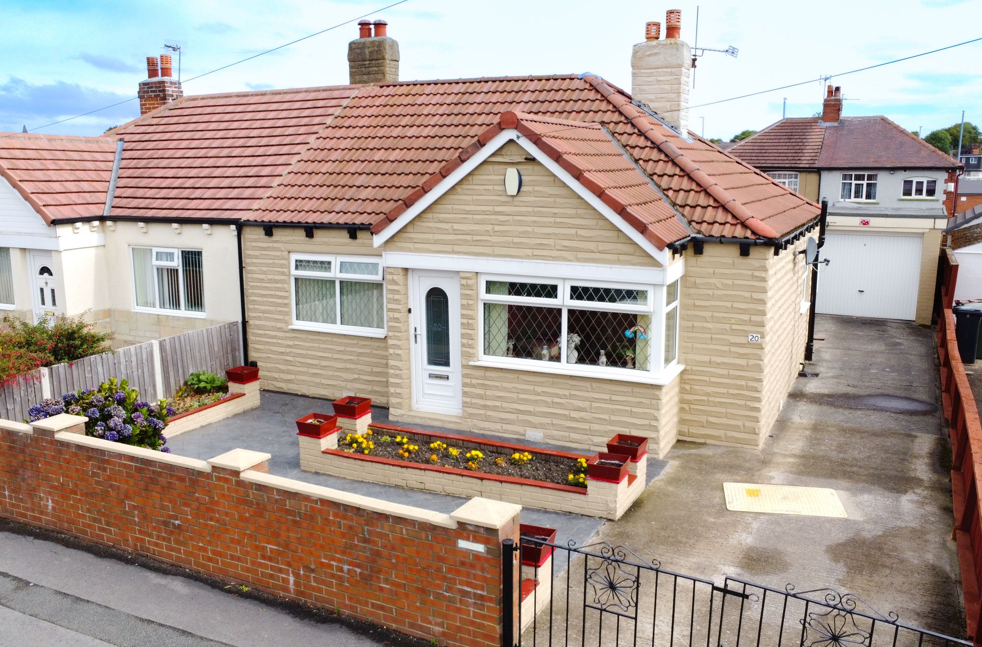 2 Bed Semi detached Bungalow For Sale In Oak Road Leeds LS15 Zoopla 2 Bed Semi detached Bungalow For Sale In Oak Road Leeds LS15 Zoopla