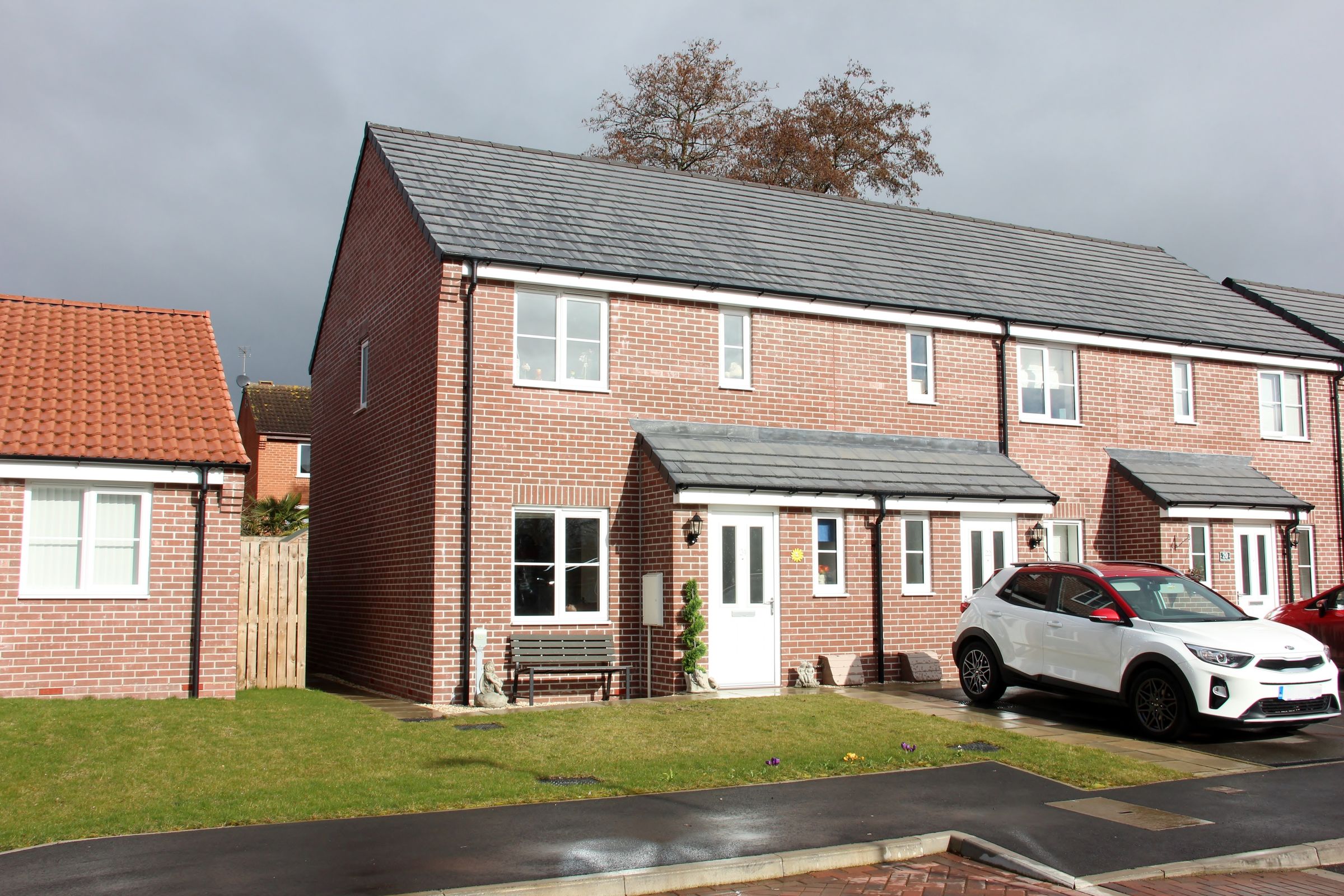 2 bed semidetached house for sale in Snowdrop Close, Easingwold, York