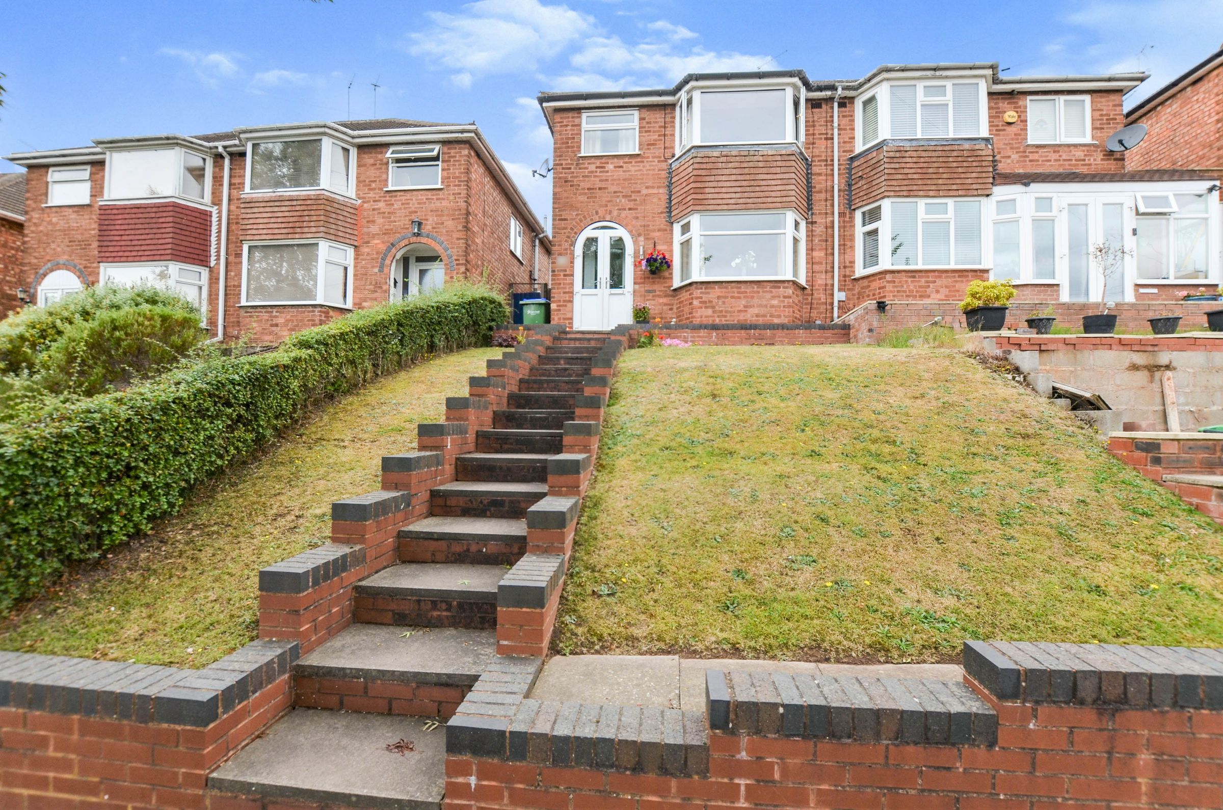 3 bed semidetached house for sale in Gorse Farm Road, Great Barr B43