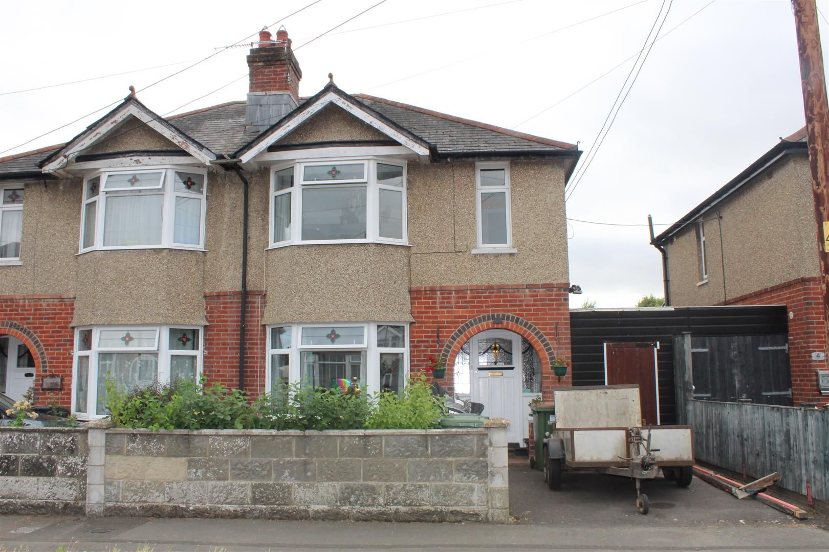 3 bed semidetached house for sale in Drake Road,
