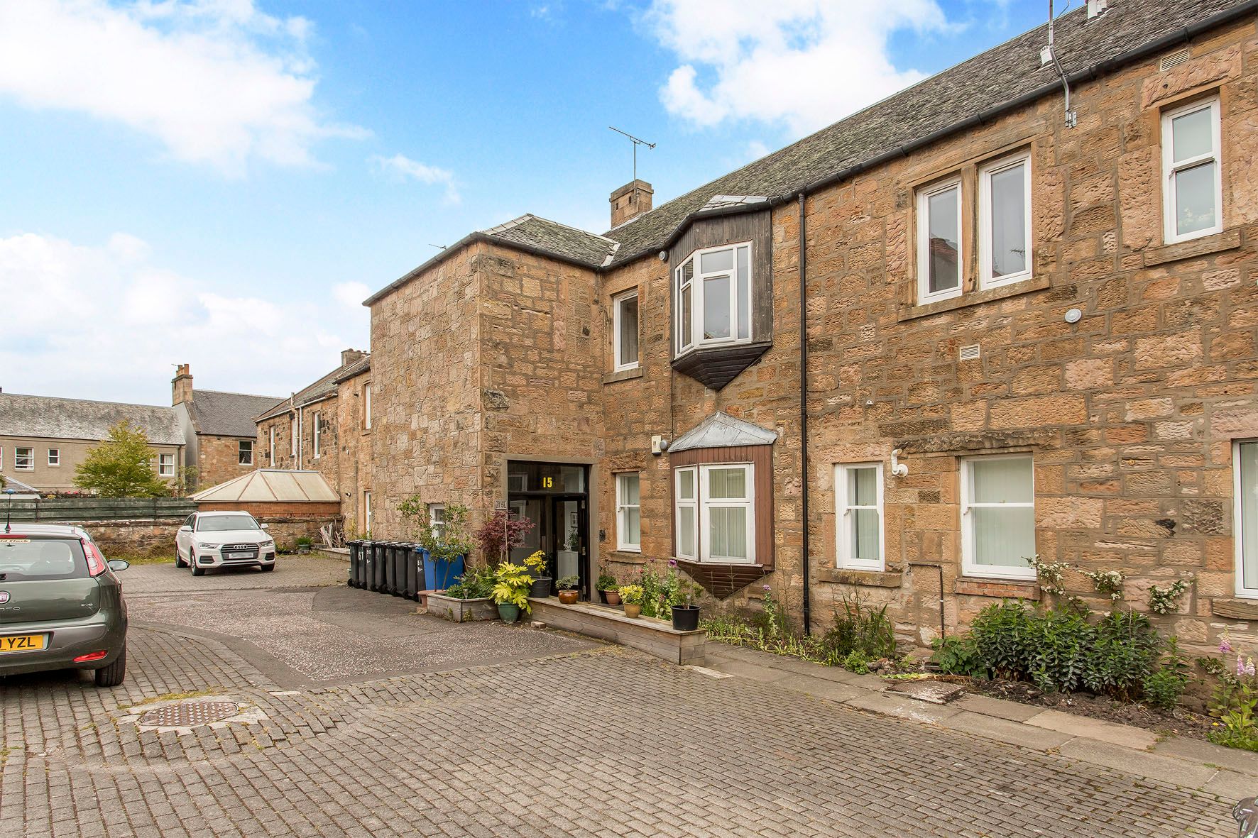 2 bed flat for sale in Regent Square, Linlithgow EH49 Zoopla