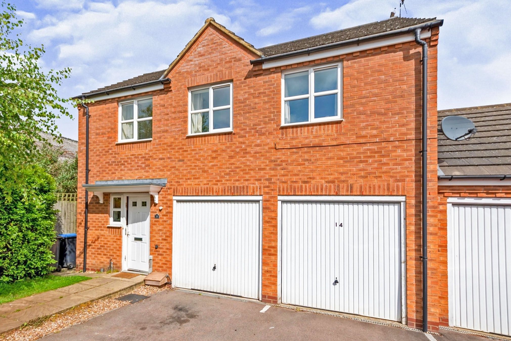 2 bed flat to rent in Lathkill Street, Market Harborough LE16 Zoopla