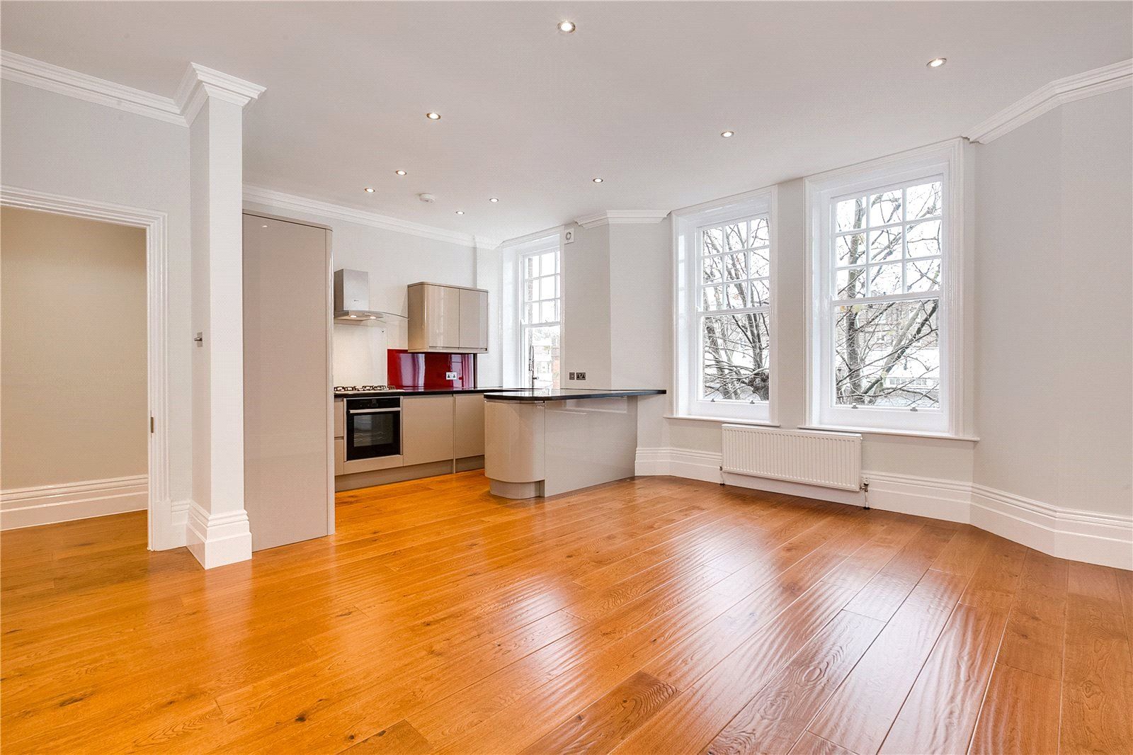 3 bed flat to rent in Old Brompton Road, South Kensington, London SW7