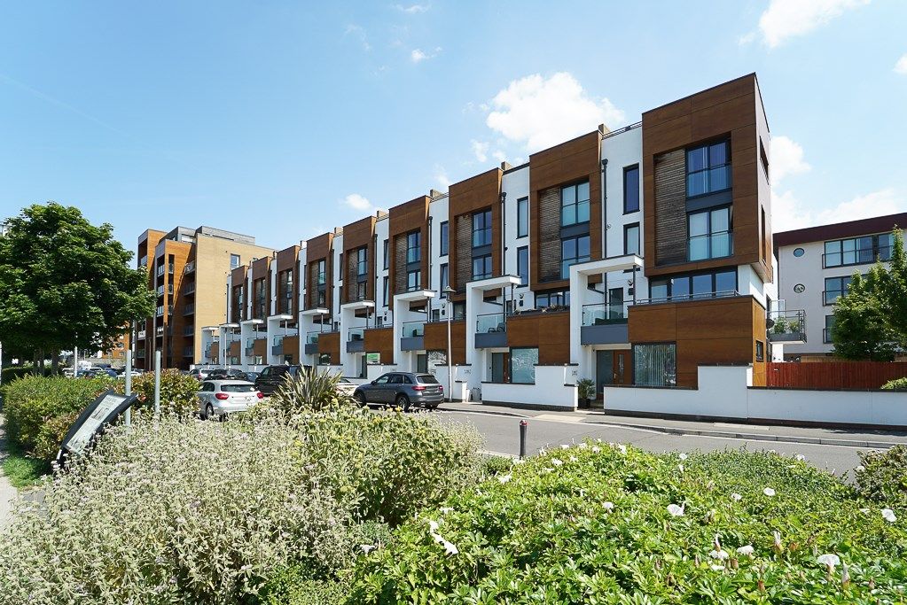 5 bed town house for sale in Newfoundland Way, Portishead BS20 Zoopla