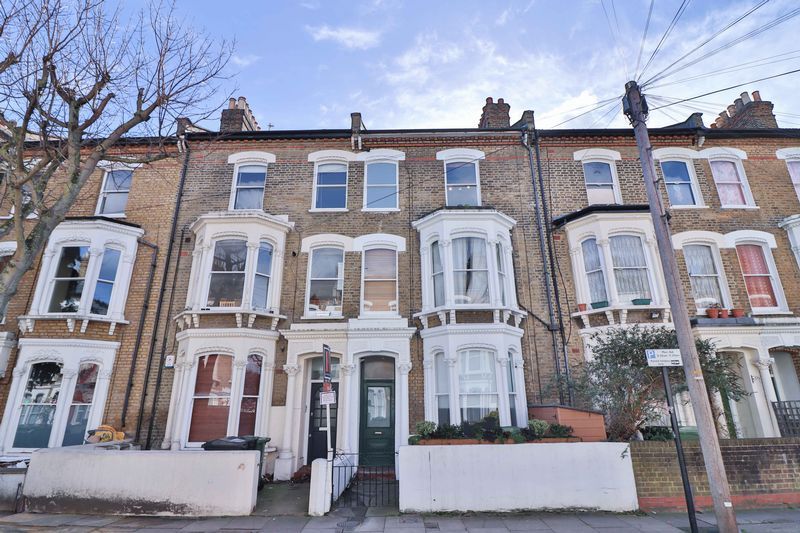 Flat 3, 64 Kellett Road, London SW2