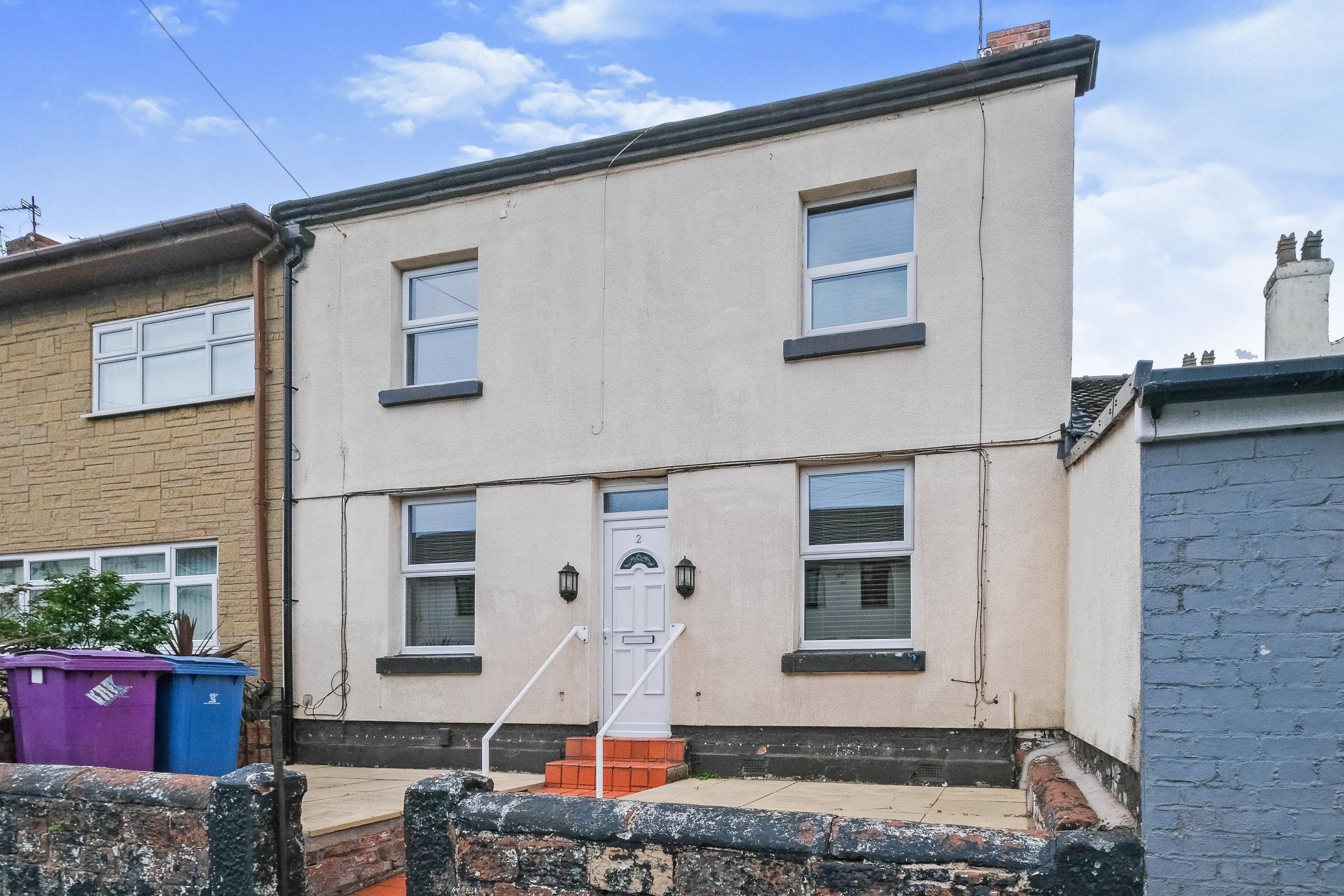 2 bed end terrace house for sale in Sandstone Road West, Liverpool L13