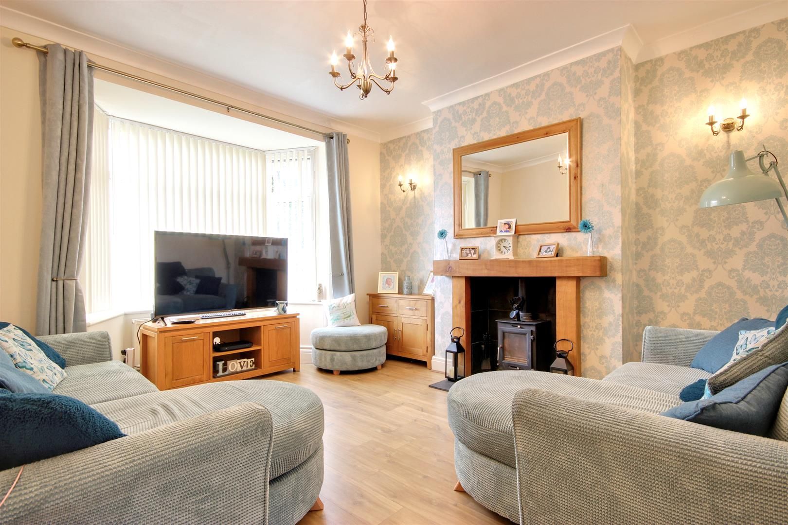 4 bed semidetached house for sale in Priory Road, Cottingham HU16 Zoopla