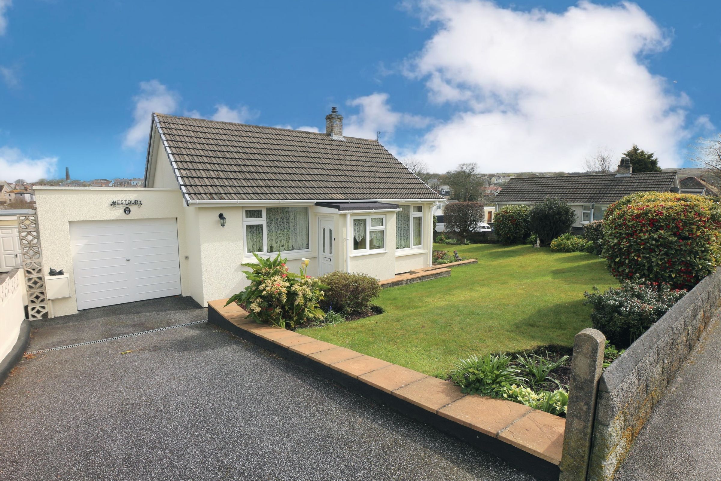 2 bed detached bungalow for sale in Gilly Fields, Redruth TR15 - Zoopla