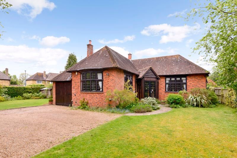 4 bed detached house for sale in Horsham Road, Cranleigh GU6 Zoopla