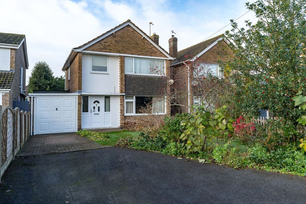3 bed detached house for sale in Porters Lane, Easton On The Hill