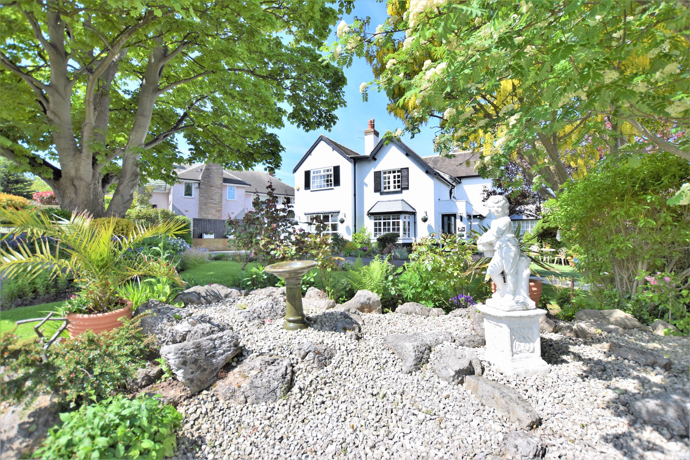 4 bed detached house for sale in Devonshire Road, Blackpool FY2 Zoopla