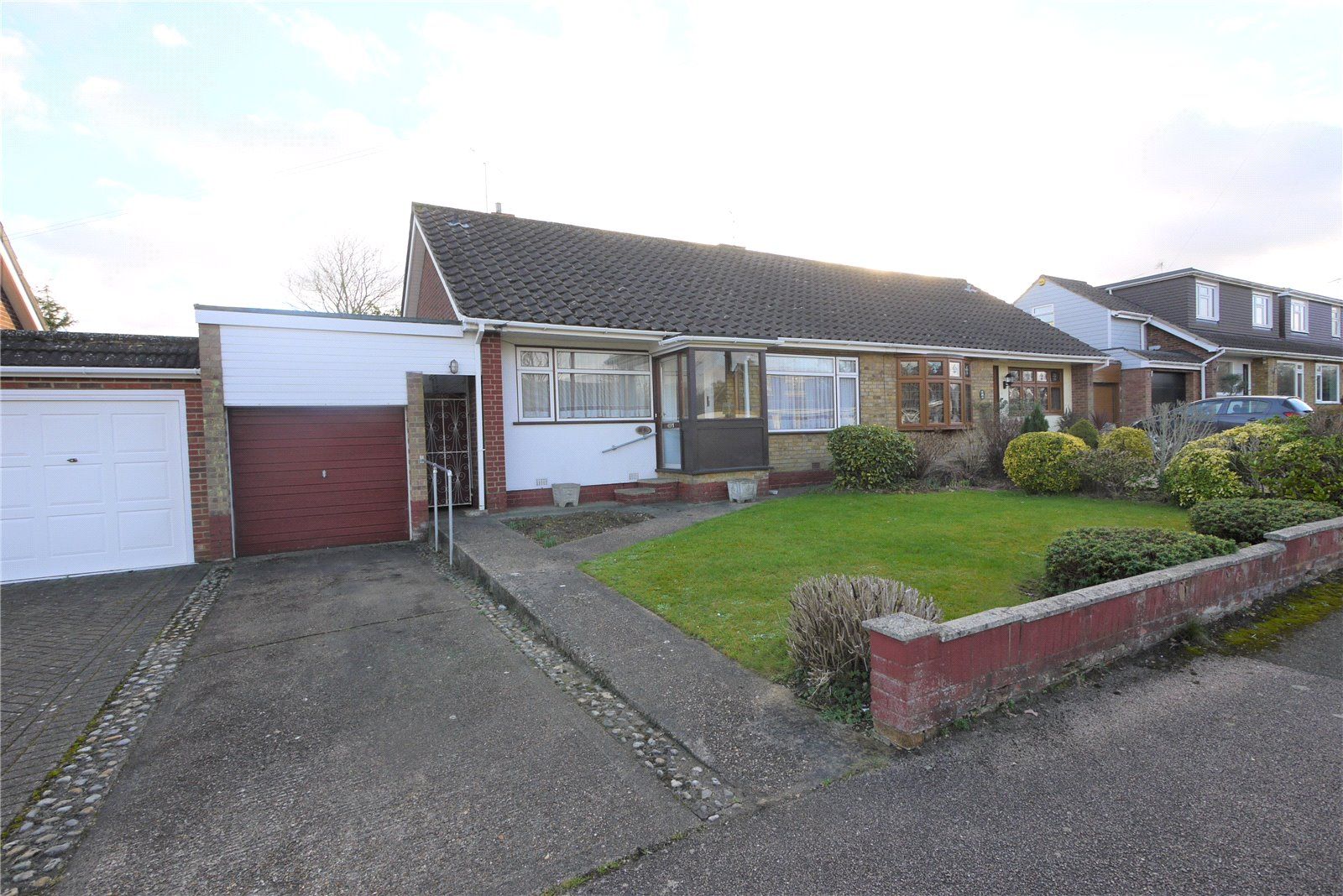 2 bed bungalow for sale in Middle Green, Doddinghurst, Brentwood, Essex
