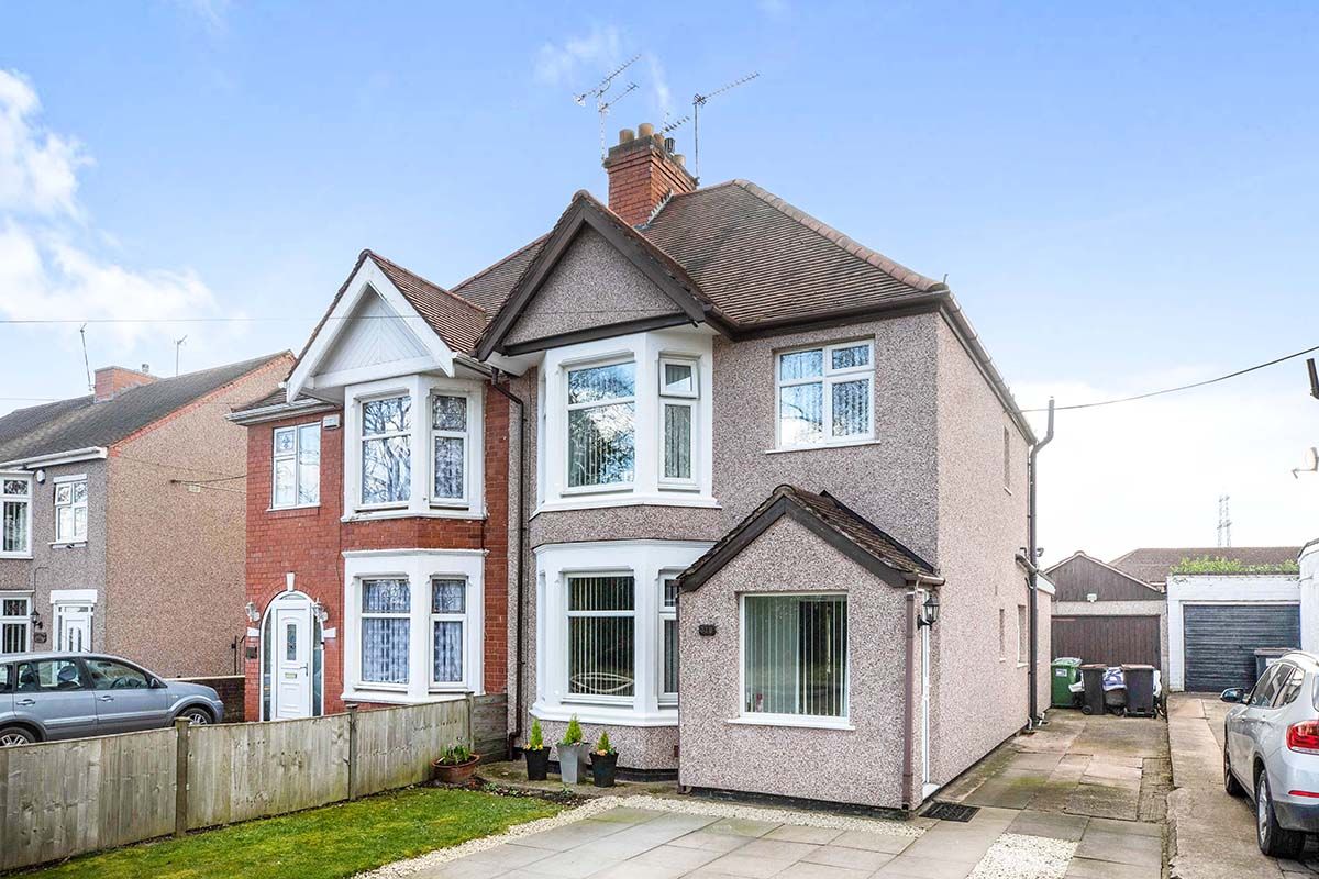 3 bed semidetached house for sale in Smorrall Lane, Bedworth