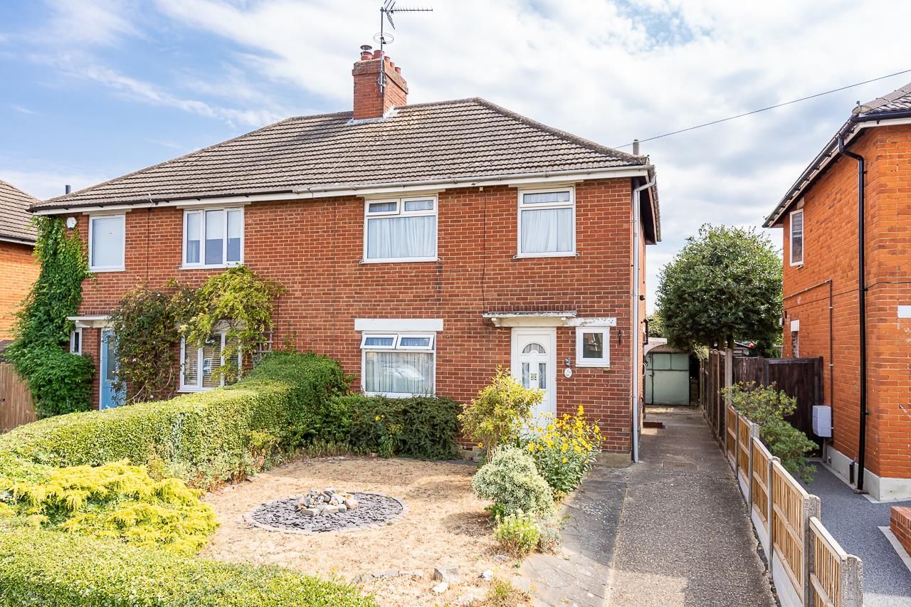 3 bed property for sale in Bengeo Street, Hertford SG14 Zoopla