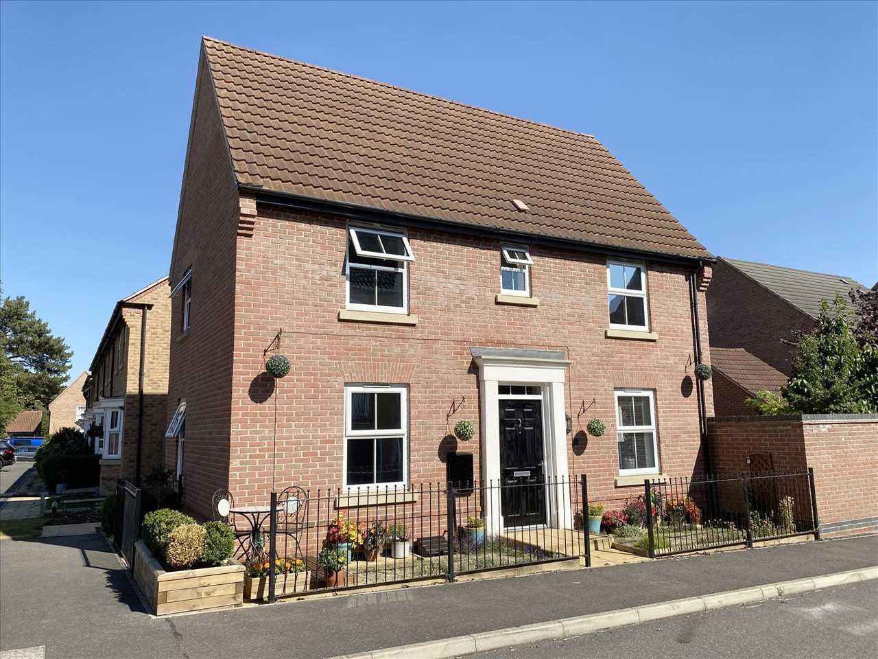 3 bed detached house for sale in Montrose Grove, Greylees, Sleaford