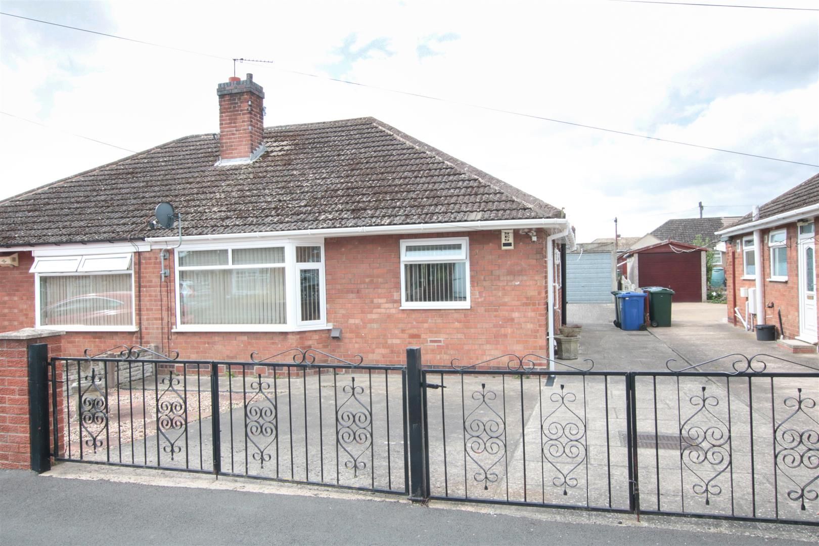 2 bed semidetached bungalow for sale in Grenville Road, Balby