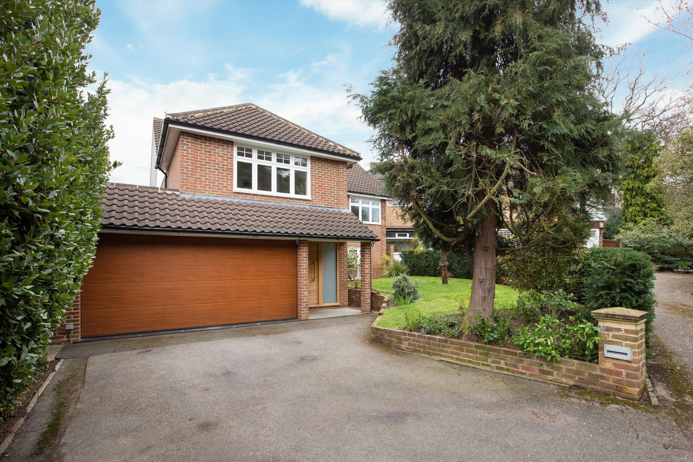 Steeple Close, London SW19