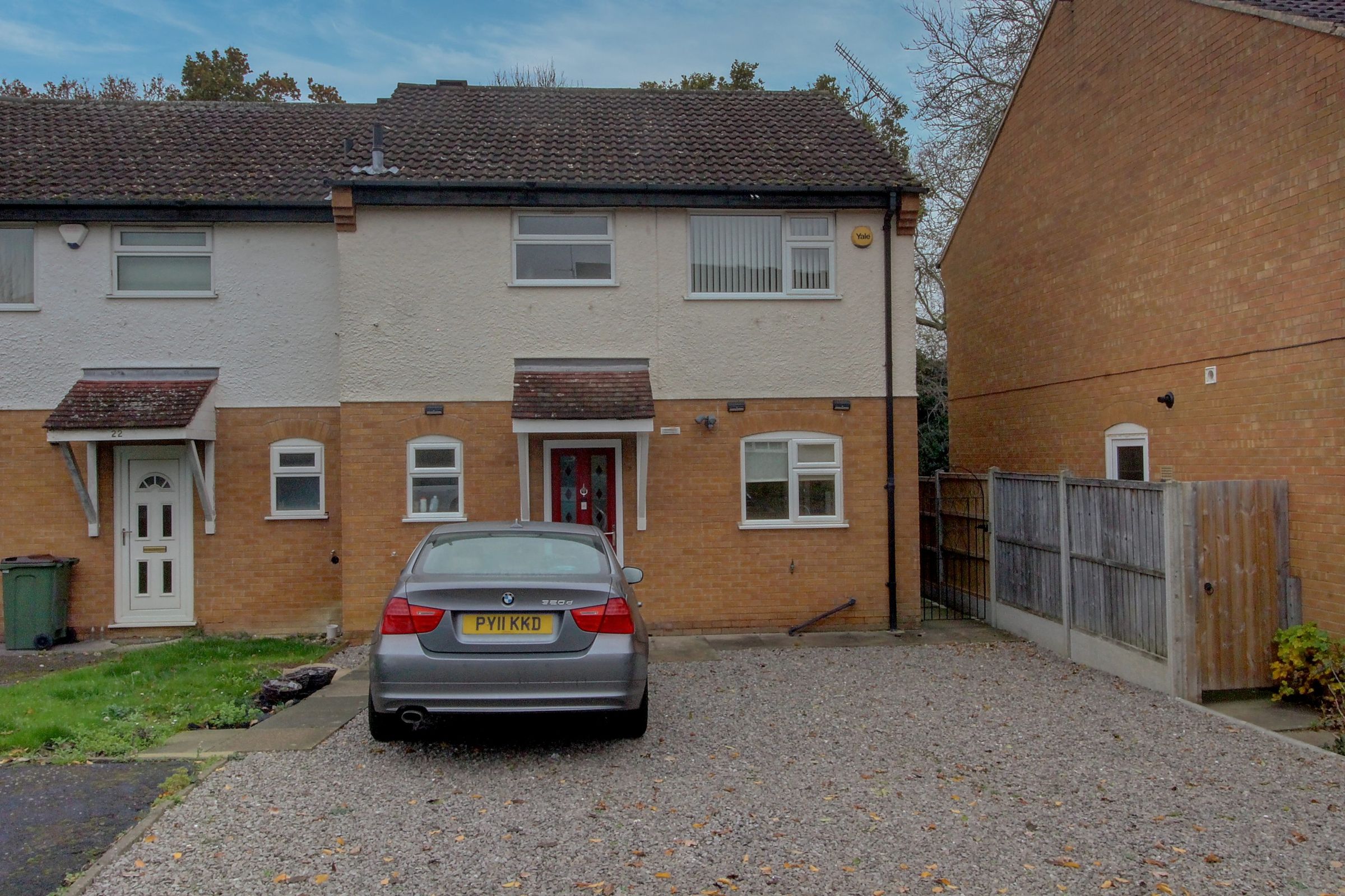 3 bed semidetached house for sale in Malham Way, Oadby, Leicester LE2