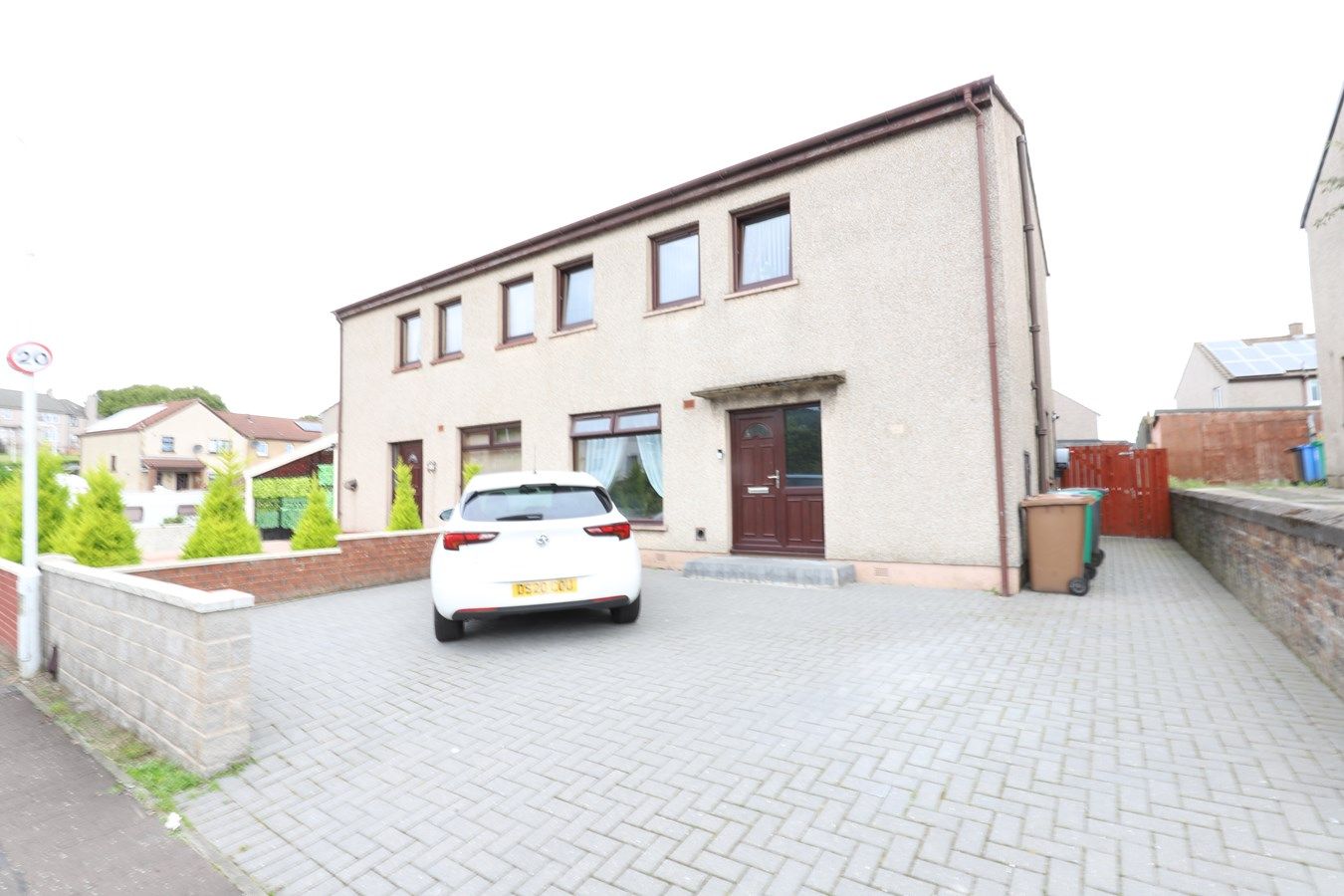 3 bed semidetached house for sale in Braemount, Cowdenbeath KY4 Zoopla