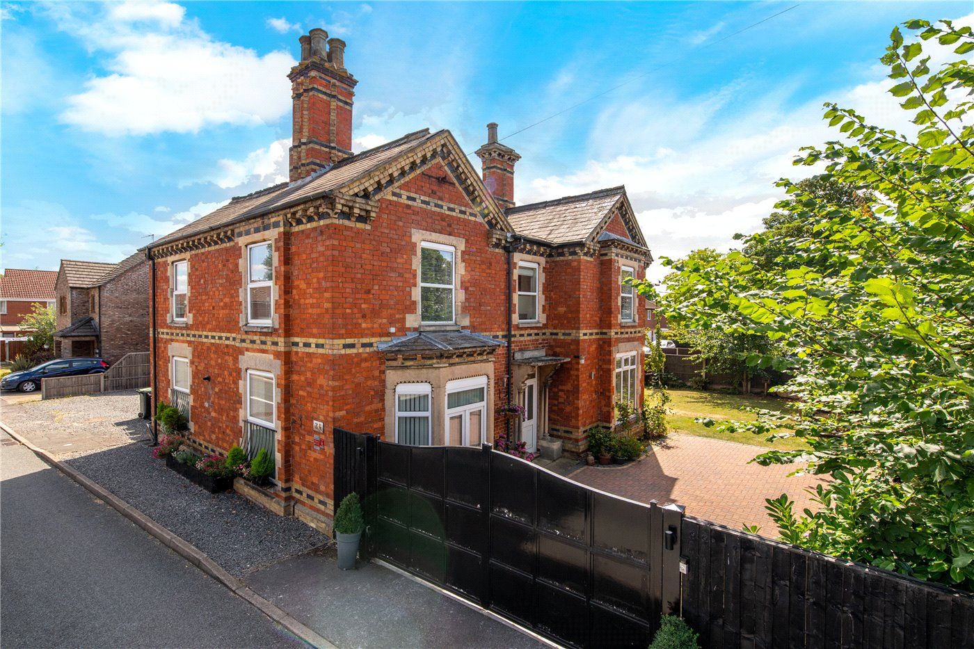 4 bed detached house for sale in Sleaford Road, Ruskington, Sleaford