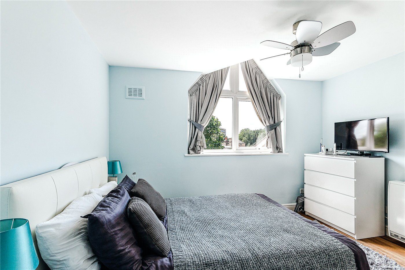 Melville Court, Croft Street, London SE8