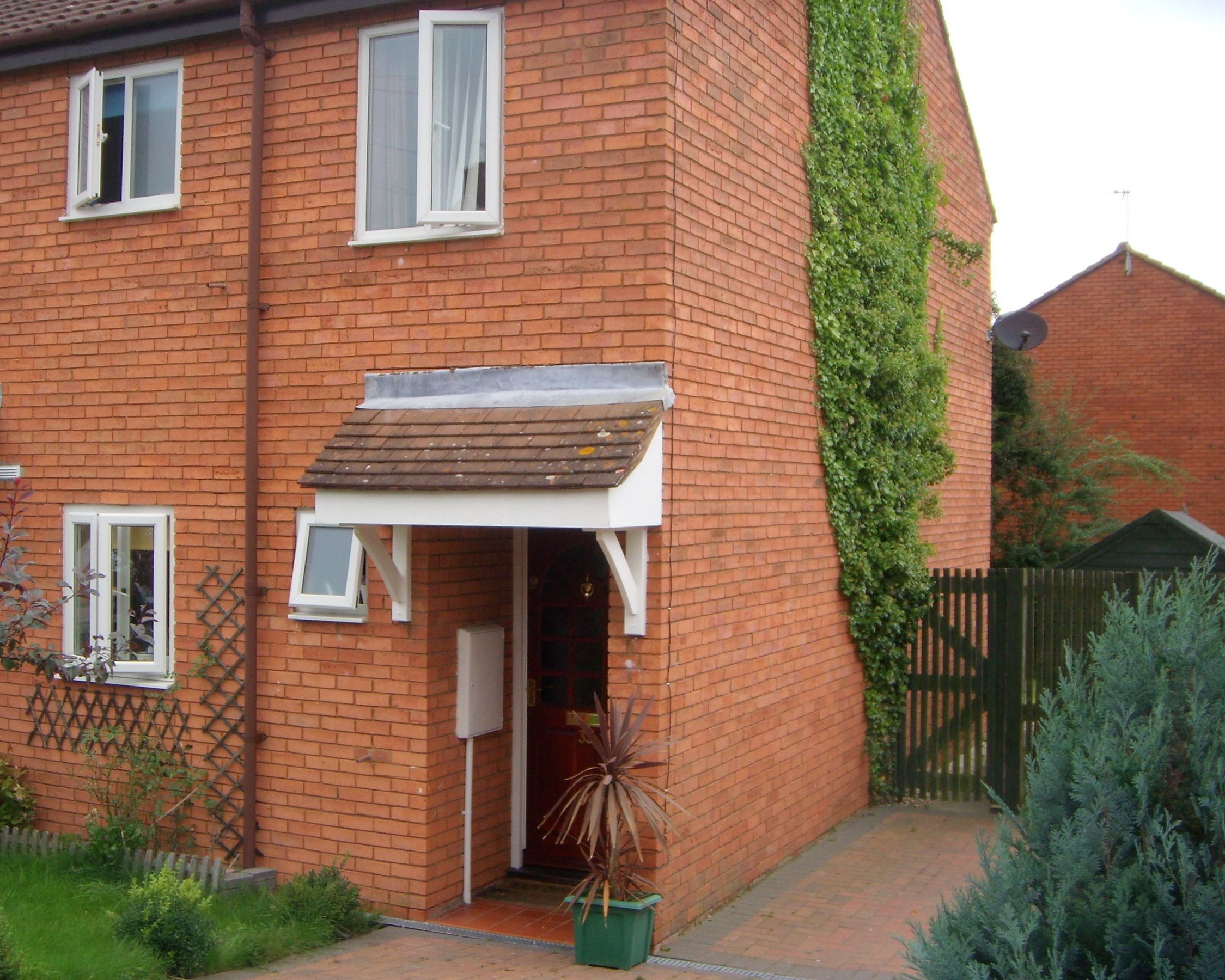 2 bed semidetached house to rent in Barlow Road, Wendover HP22 Zoopla