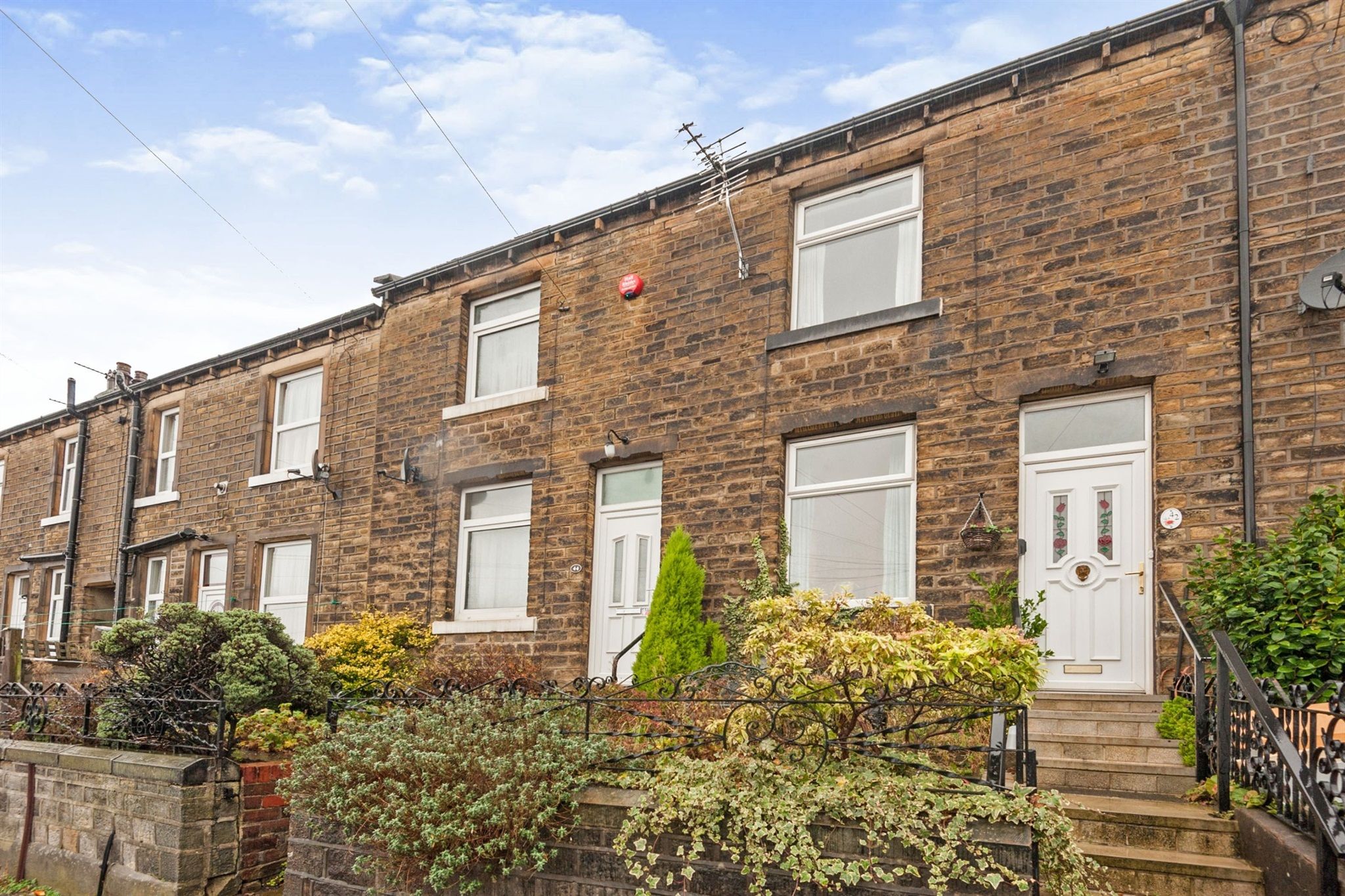 1 bed terraced house for sale in Broomfield Road, Marsh, Huddersfield