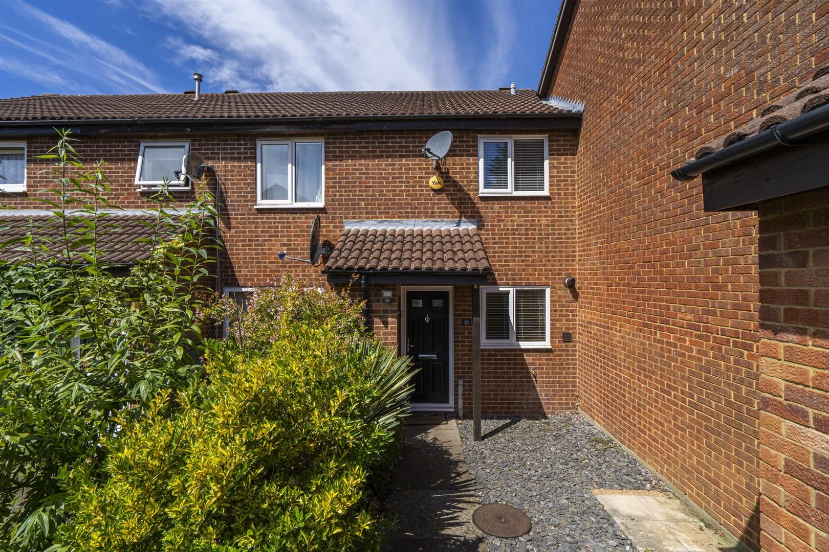 2 bed terraced house for sale in Lansdowne Way, High HP11 Zoopla