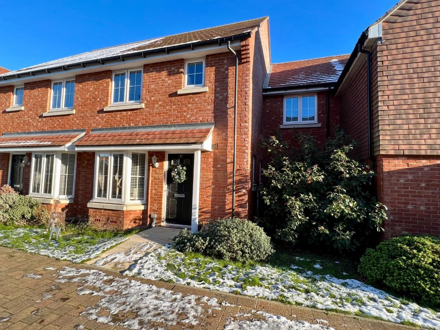 3 bed semidetached house for sale in Wagtail Walk, Finberry, Ashford TN25 Zoopla