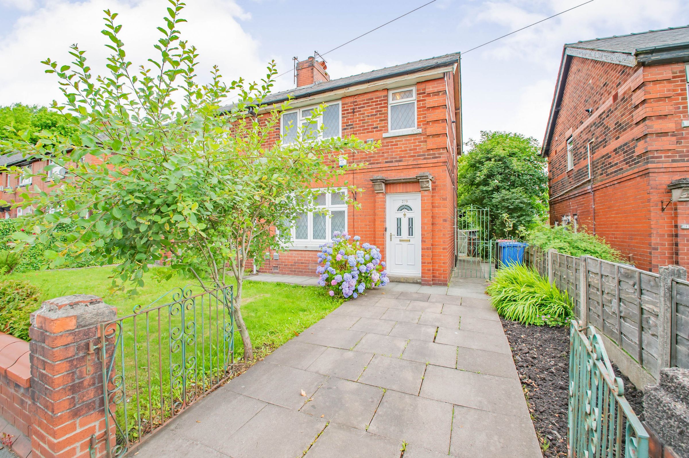 3 bed semidetached house for sale in Cleggs Lane, Little Hulton