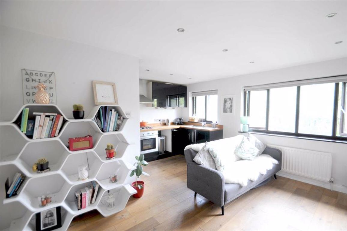 1 bed property to rent in Allendale Close, London SE5 Zoopla