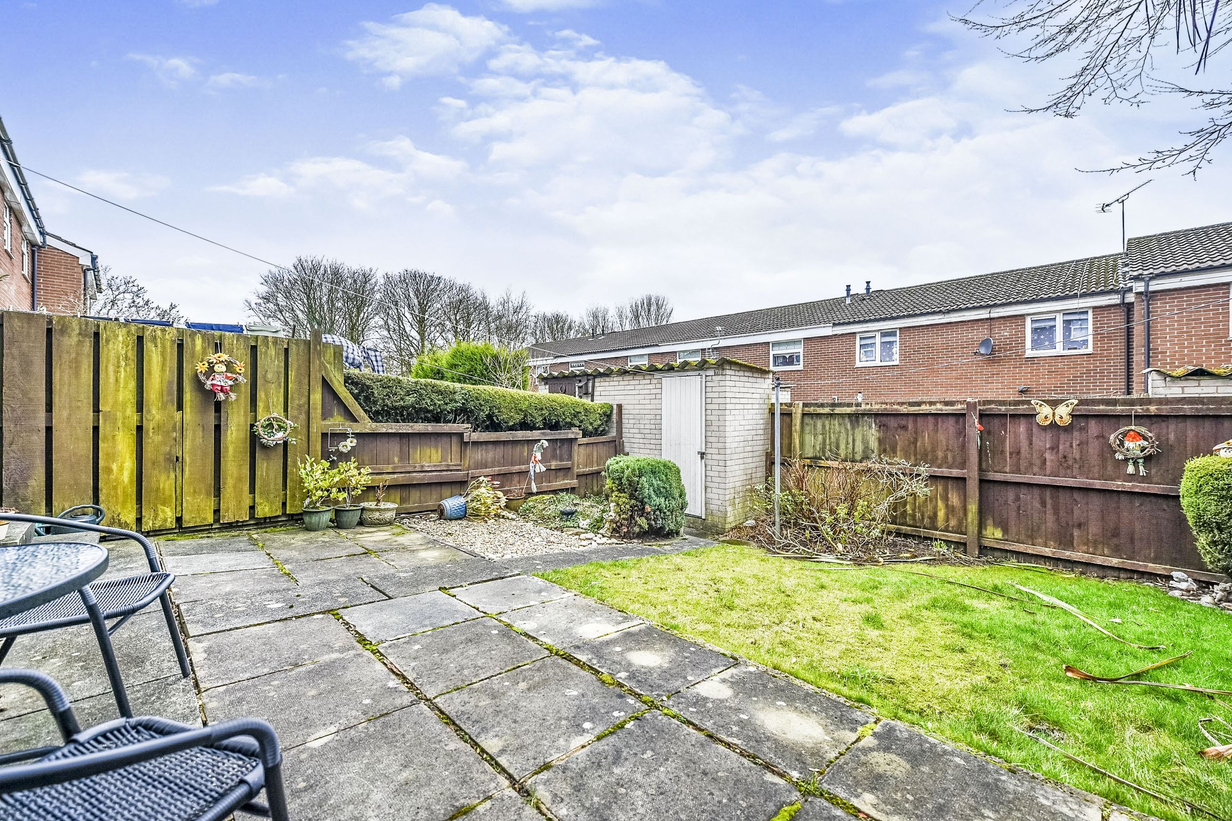 End terrace house for sale in Inskip, Skelmersdale, Lancashire WN8 Zoopla