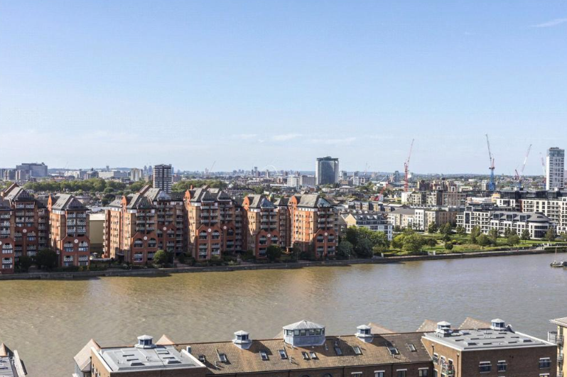New home, 3 bed flat for sale in York Place, Battersea, London SW11